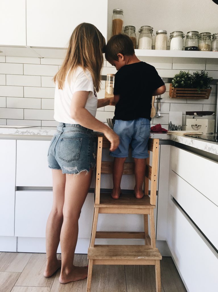 montessori tour diy ikea blog maman suisse theresandthekids